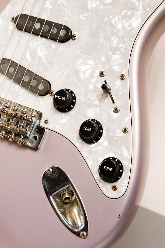 Rare Edition 1980 Fujigen Greco SE-700 Super Real - Purple
