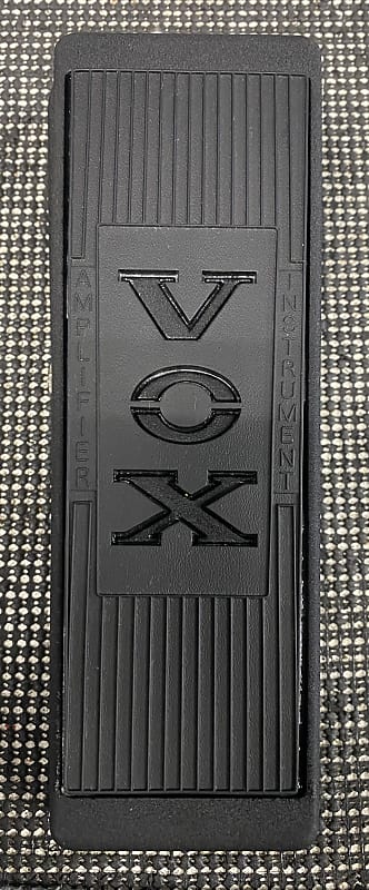 Vox V845