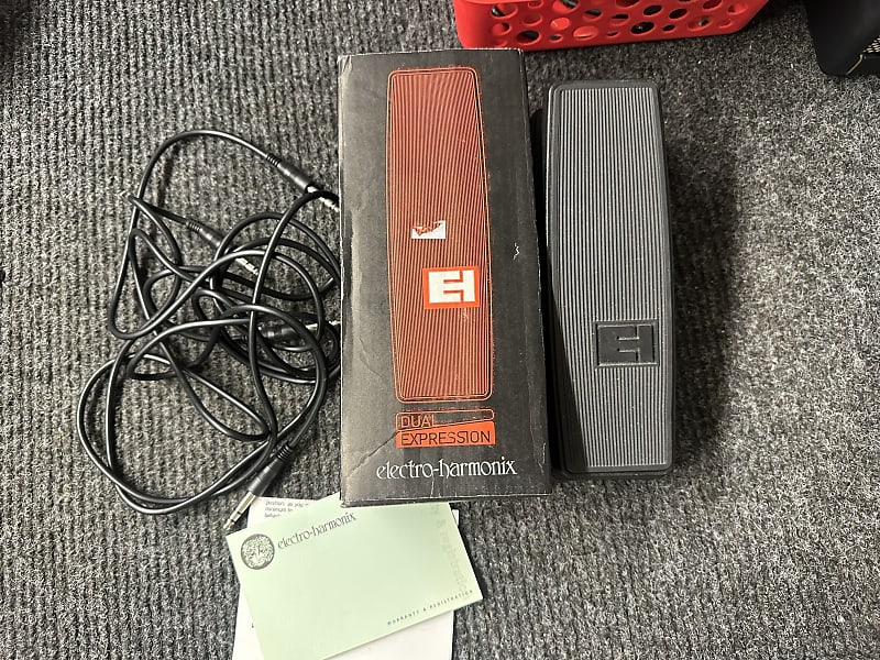 Electro-Harmonix Dual Expression