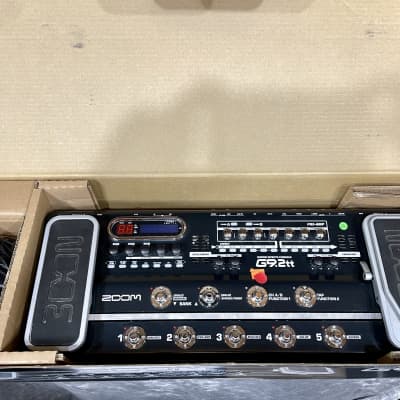 Zoom G7.1ut Tube Guitar Effects Pedal Console | Reverb