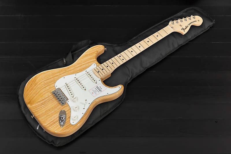 Fender Made in Japan Traditional '70s Stratocaster MN - Natural - Limited  Edition