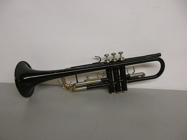 Giardinelli GTR 512B Trumpet Black Gold