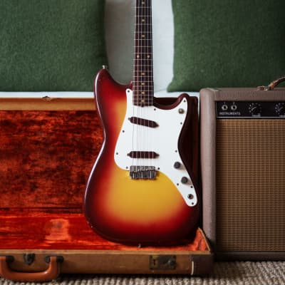 Fender Duo-Sonic with Rosewood Fretboard 1959 - 1964 | Reverb