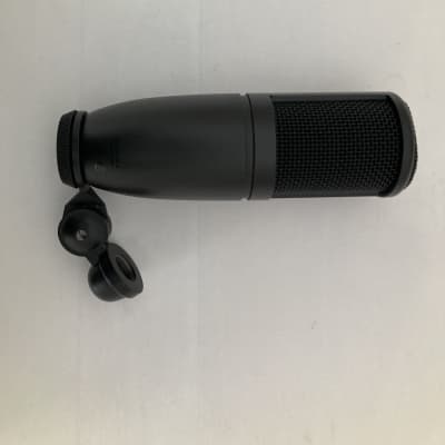Used AKG P120 General-Purpose Medium Diaphragm Cardioid Condenser Microphone image 2