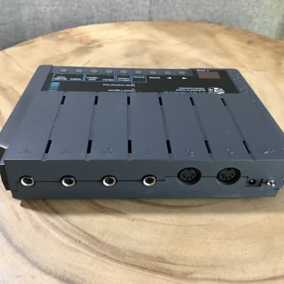 Oberheim Strummer Keyboard to Guitar MIDI Chord Converter w/ power supply image 4
