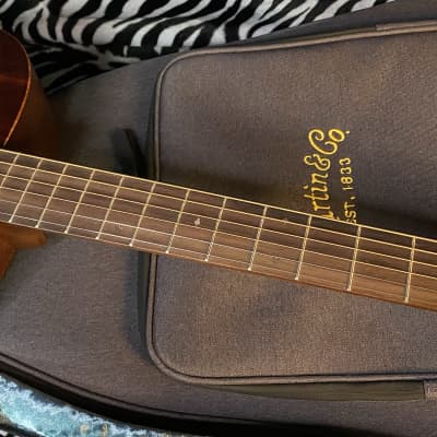 NEW ! 2024 Martin 000-15M StreetMaster Acoustic Guitar - Mahogany Burst - 3.9lbs - Authorized Dealer - G02434 image 5
