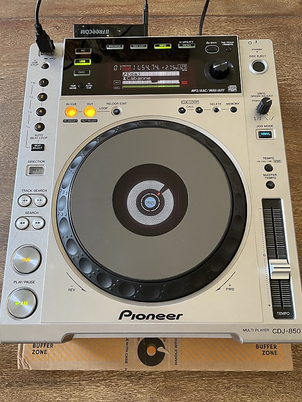 Pioneer CDJ 850