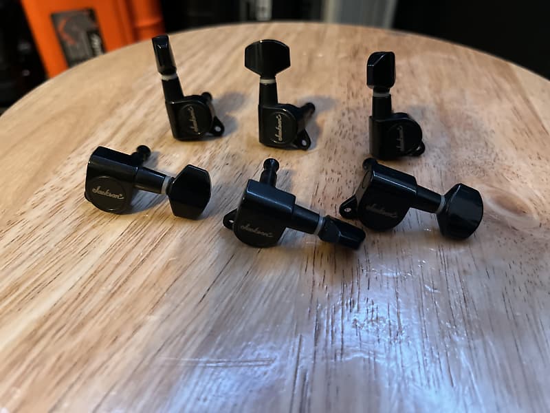 Jackson Soloist Black Tuning Pegs Reverb