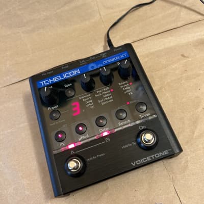 国内初の直営店 TC Helicon VoiceTone Create XT | Reverb Canada 配信機器・PA機器・レコーディング機器