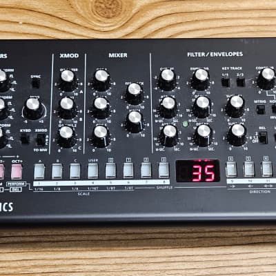鍵盤楽器 Roland Boutique SE-02 Analog Synthesizer Roland SE-02 Boutique Analog Synthesizer – Easy Music Center