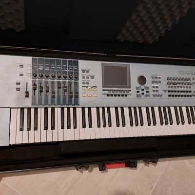 Yamaha Motif XS 7 + Case Gator TSA 76