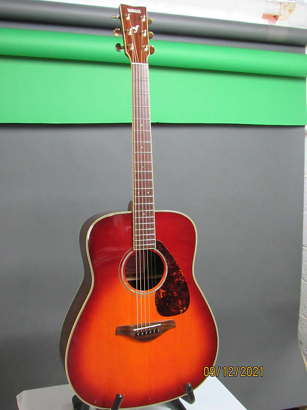 Yamaha fg735s store