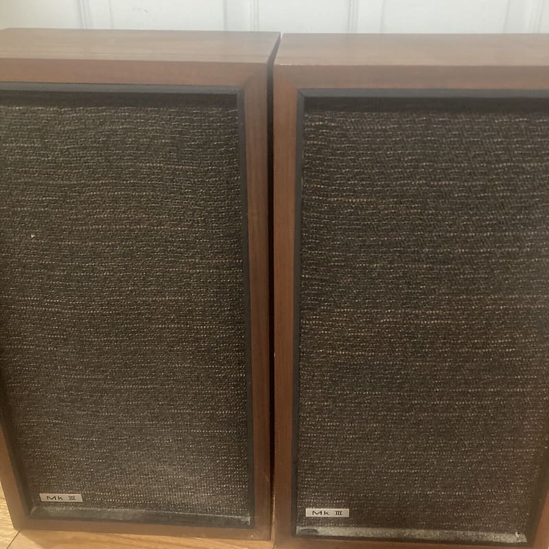 Wall To Wall Sound Inc MKIII Vintage 3Way Bookshelf Speakers Reverb