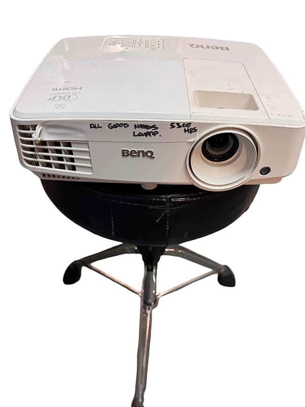 BenQ MX525 Projector (Used) (Needs Lamp)  			