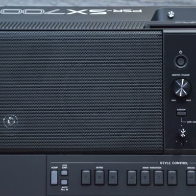 Yamaha PSR-SX700 Digital Workstation 61-Key Organ Initial Touch Digital Keyboard image 6