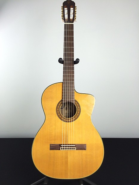 Takamine ec132sc shop