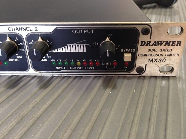 DRAWMER MX30 デュアルゲーテッドコンプレッサー (ジャンク) DRAWMER MX30 デュアルゲーテッドコンプレッサー (ジャンク