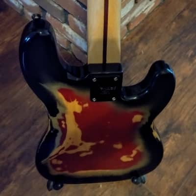 READ!!! 2-4-1 - FENDER - Precision Bass(es) Lefty - 1977 - Burst - Heavy Relic/Shell Pink image 17