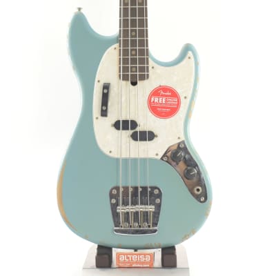 Fender Justin Meldal-Johnsen Road Worn Signature Mustang Bass 2018 - Present - Faded Daphne Blue for sale
