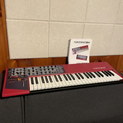 Nord Lead 2X 49-Key 20-Voice Polyphonic Synthesizer 2003 - 2013 - Red