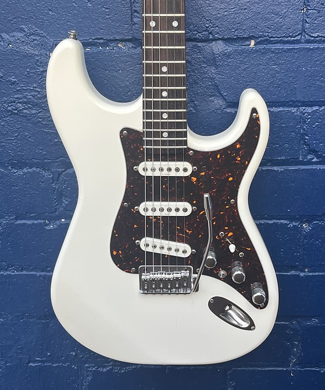 G&L Tribute Custom - S•500 - Japan Tribute Series - MIJ