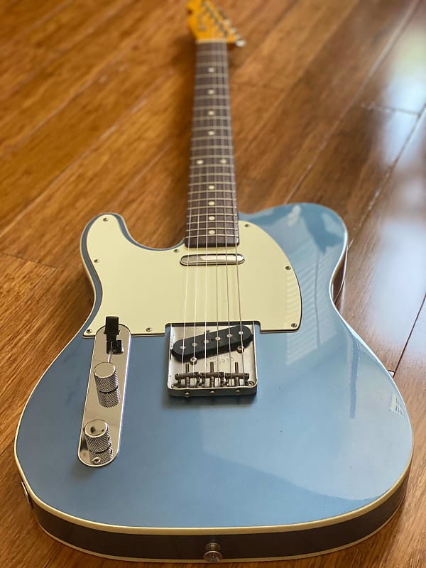 Fender japan telecaster custom left hand-
