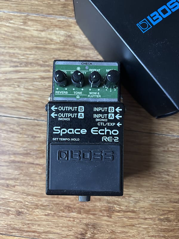 Boss RE-2 Space Echo