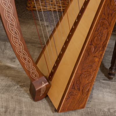 Roosebeck HTHAC 22-String Heather Harp Chelby Levers Sheesham Thistle w/Tuning Tool & String Set image 5