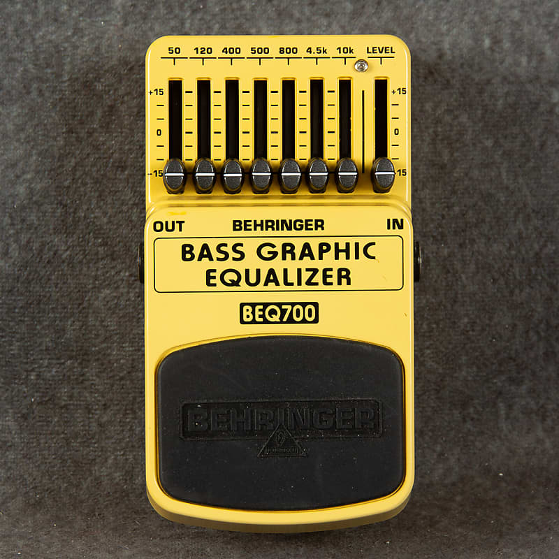 Behringer BEQ700