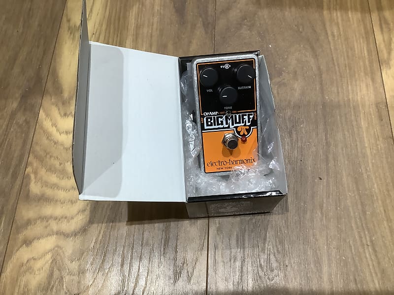 Electro-Harmonix Op-Amp Big Muff Pi Reissue Fuzz | Reverb UK