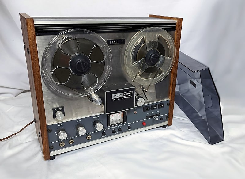 Vintage TEAC A-1250 Reel to Reel 1/4 inch Tape Recorder Player w/ Original  Acrylic Cover