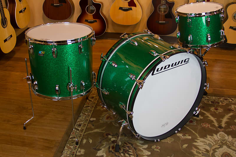 Ludwig Classic Maple Green Sparkle Drum Kit 26" 18" 14" image 1