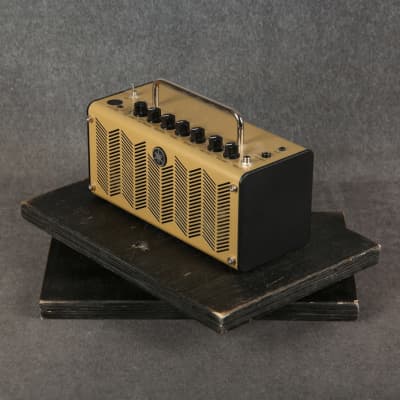 Yamaha THR5A Desktop Acoustic Amp - 2nd Hand image 5