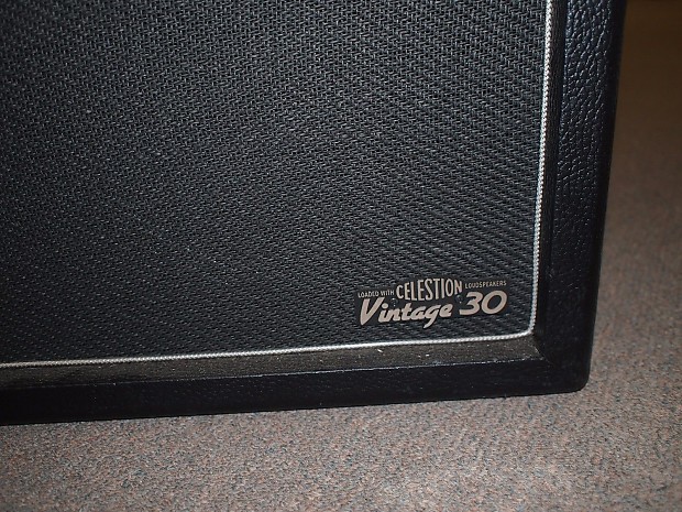 Line 6 store vintage 30