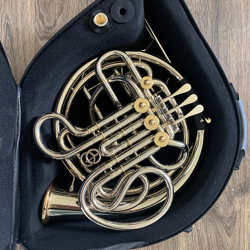 C.G. Conn Vintage 8D Double French Horn Reverb