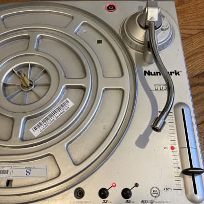 Numark TTUSB DJ Turntable For Parts/Repair - Powers On, Does Not Spin image 2