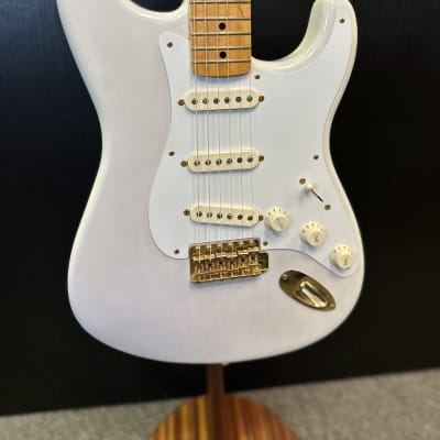 Fender 50th Anniversary American Vintage '57 Stratocaster - Mary Kaye image 2