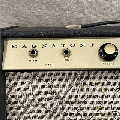 Vintage 1960’s Magnatone Estey Starlite 401 Tremolo Tube Amp Gold Face USA - VIDEO image 2