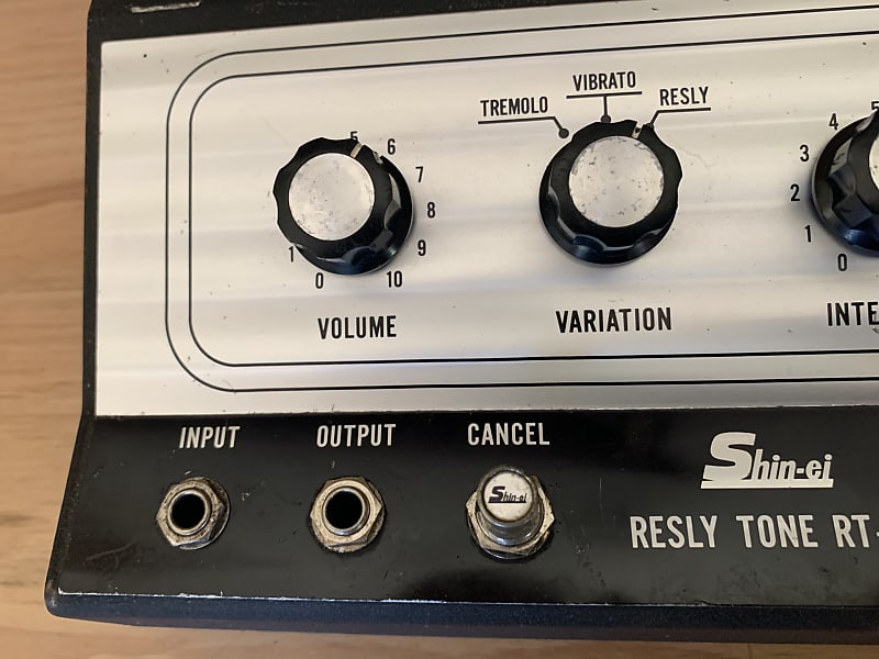 ギター・エフェクター「レズリー・トーン」Shin-Ei RESLY TONE Shin Ei Resly Tone RT-18 1968 vintage original Hendrix Uni