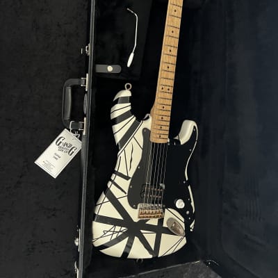Locke Custom Guitars Super 78 Tribute 2022 Wimbledon White/ Black image 9