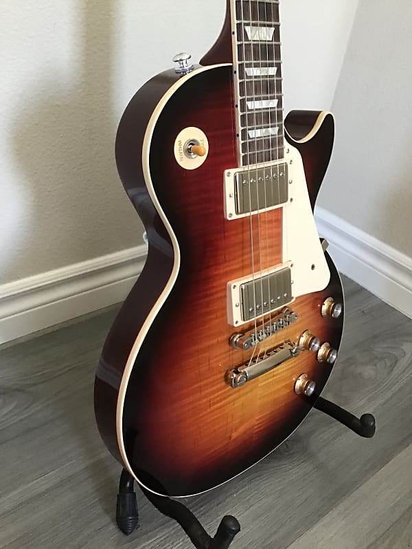 Gibson Les Paul Standard '60s 2020 - Present - Triburst image 1