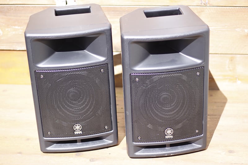 Yamaha Stagepas 300 Portable PA System - Black | Reverb Yamaha Stagepas 300 Portable PA System - Black | Reverb