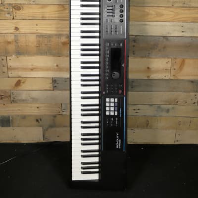 Roland JUNO-DS88 88 Weighted Key Synthesizer "Excellent Condition"