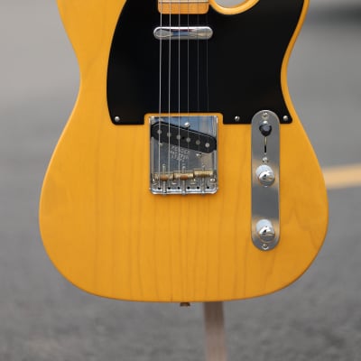 Fender American Vintage '52 Telecaster 2002 - Butterscotch Blonde image 4