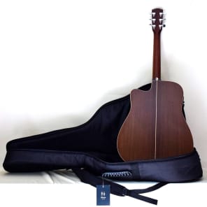 Alvarez MD70CE Masterworks Acoustic/Electric Guitar Natural w/ Alvarez Gig Bag image 2