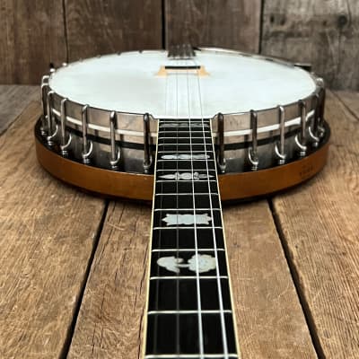 Vega Whyte Laydie #7 4 String Banjo 1920's image 4