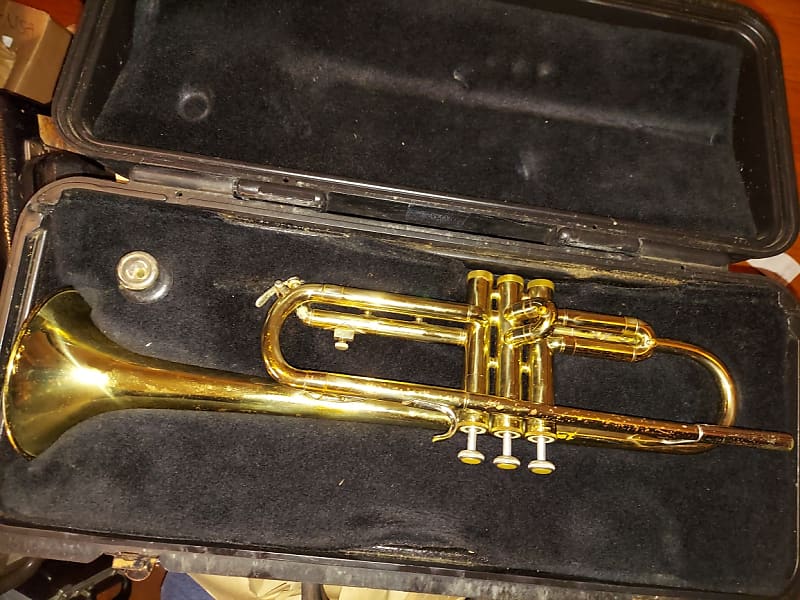 Selmer Bundy Trumpet, USA, with case and mouthpiece