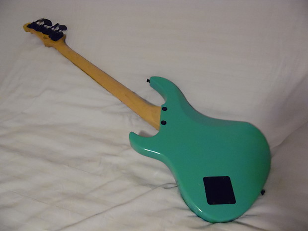 Yamaha Attitude 65M Blue Japan Electric Bass Guitar w/ Gig