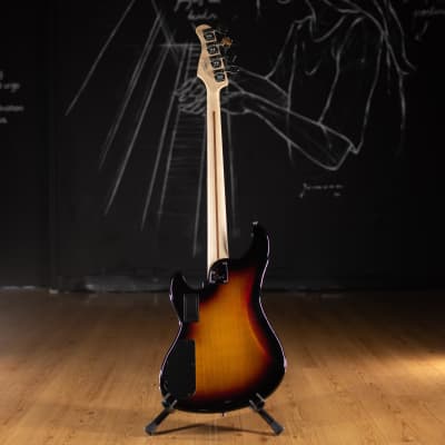 Cort GB34JJ3TS GB Series Electric Bass Guitar (Three Tone Sunburst) image 3