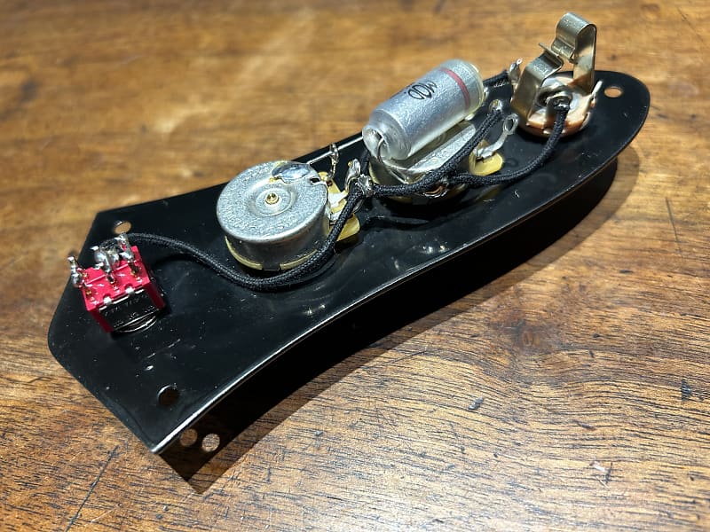 Jazz bass Harness w. Pickup switch Reverb